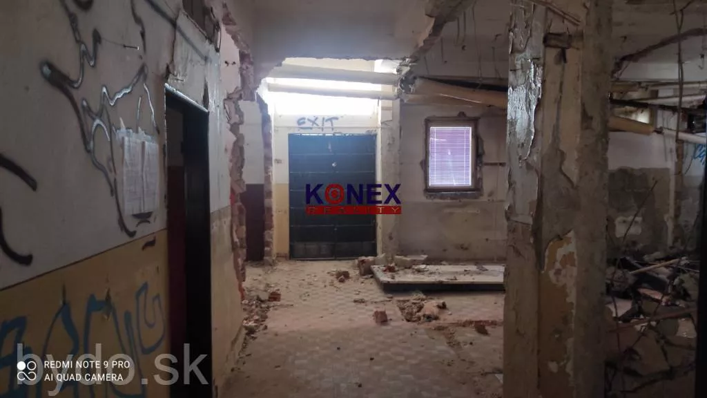 NA PREDAJ – Obchodné priestory Trebišov, 156433_3