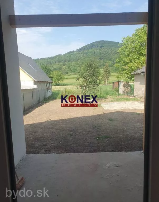 ID-2678 Krásny moderný rodinný dom v obci KAMIENKA pri Humennom, 156848_15