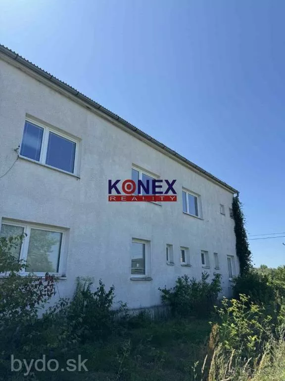 ADMINISTRATÍVNA BUDOVA – obec VOJANY – NA PREDAJ, 158265_2