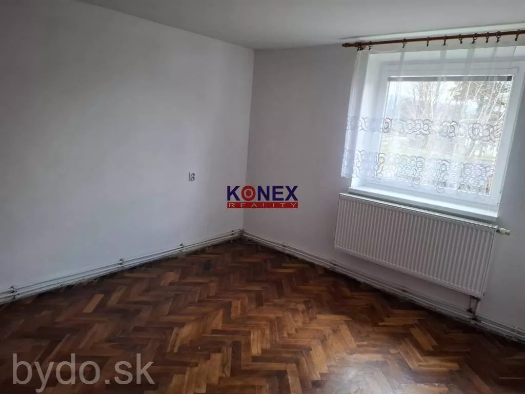 Pekný 3-izbový byt v obci Kamenica nad Cirochou, 158359_4