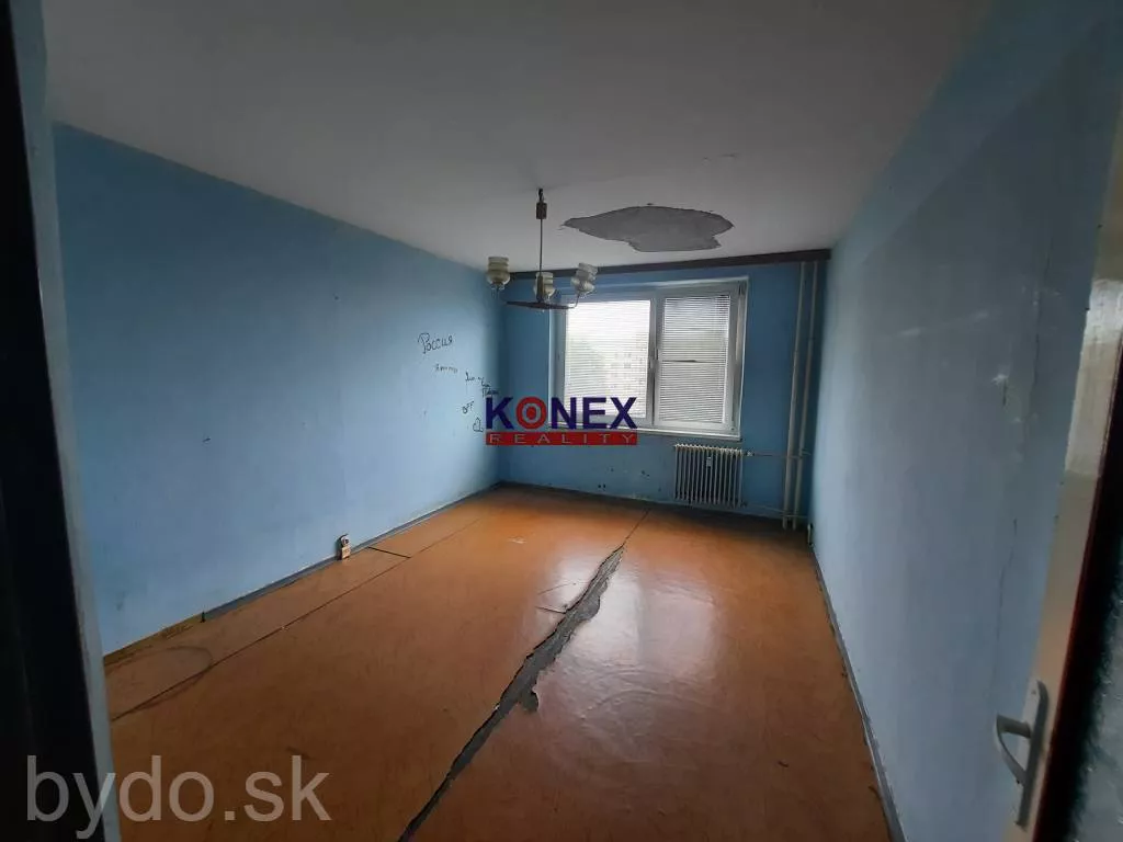 Priestranný 3-izbový byt na ul. Okružnej v Michalovciach, 158523_2