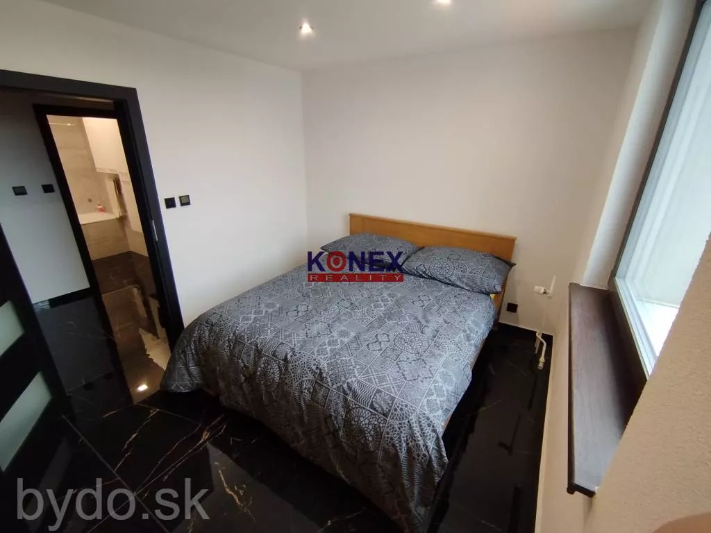 ZREKONŠTRUOVANY 3-izbový byt v SNINE, 158085_1