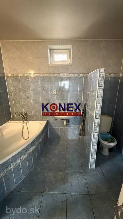 NA PREDAJ rodinný dom v obci Ižkovce, okres Michalovce, 158711_4