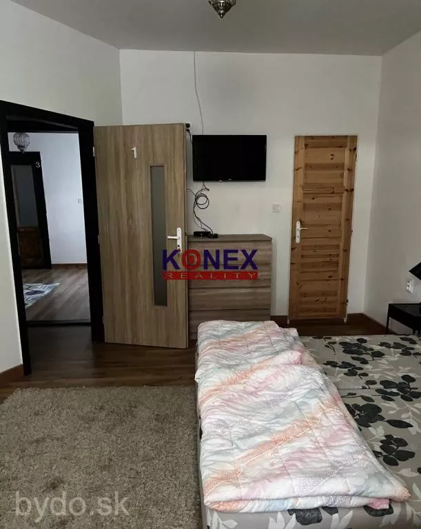 Pekný rodinný dom k nasťahovaniu VEĽKÉ KAPUŠANY, 158725_3