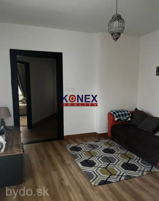 Pekný rodinný dom k nasťahovaniu VEĽKÉ KAPUŠANY, 158725_7