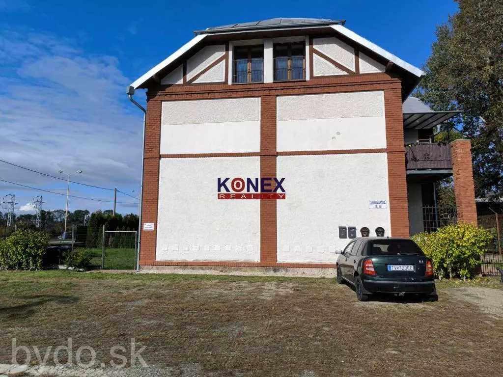 NA PREDAJ – 4-izbový podkrovný byt – Trebišov, Cukrovárska ul., 159756_3