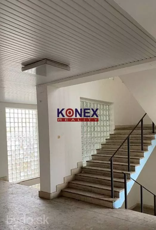 Na prenájom/predaj – priemyselné pozemky s budovami, Strážske, 159959_7