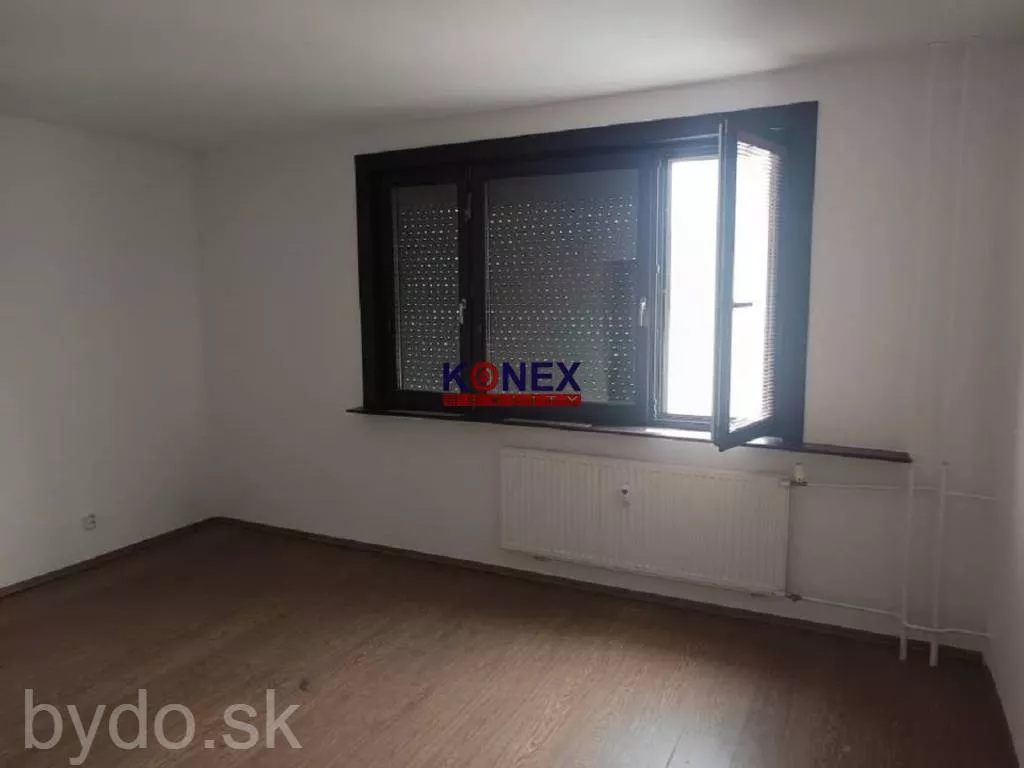 Zrekonštruovaný 4-izbový byt s loggiou – ul. Ďumbierska, Prešov, 160591_3