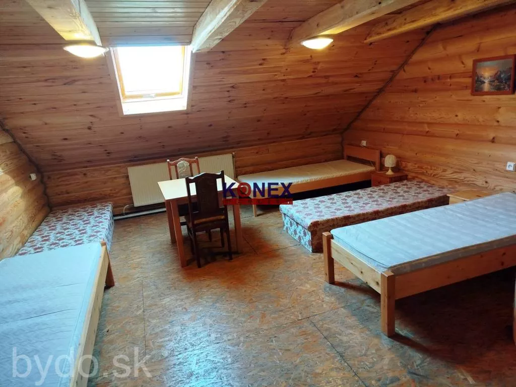 SKVELÁ INVESTÍCIA Priestranná polyfunkčná budova ULIČSKÉ KRIVÉ, 162054_12