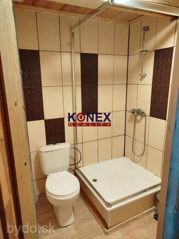 SKVELÁ INVESTÍCIA Priestranná polyfunkčná budova ULIČSKÉ KRIVÉ, 162054_18