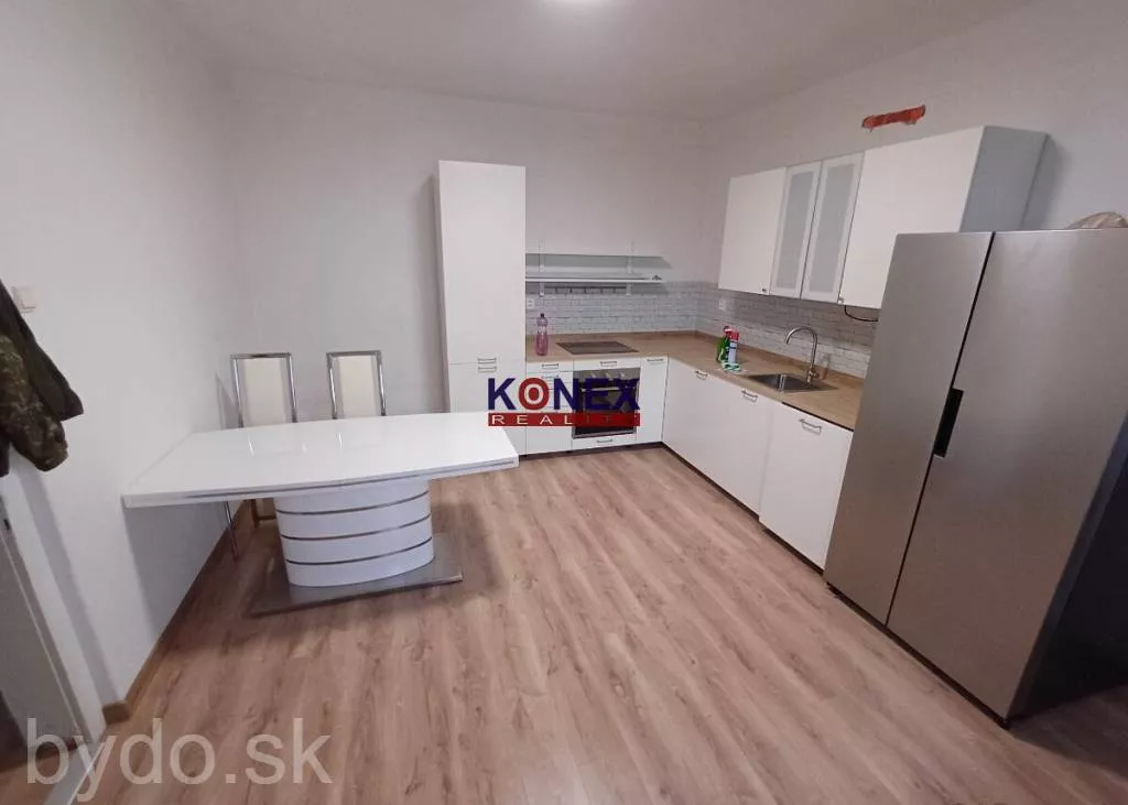 VÝHODNE - Rodinný dom v obci LIESKOVEC, 162284_0