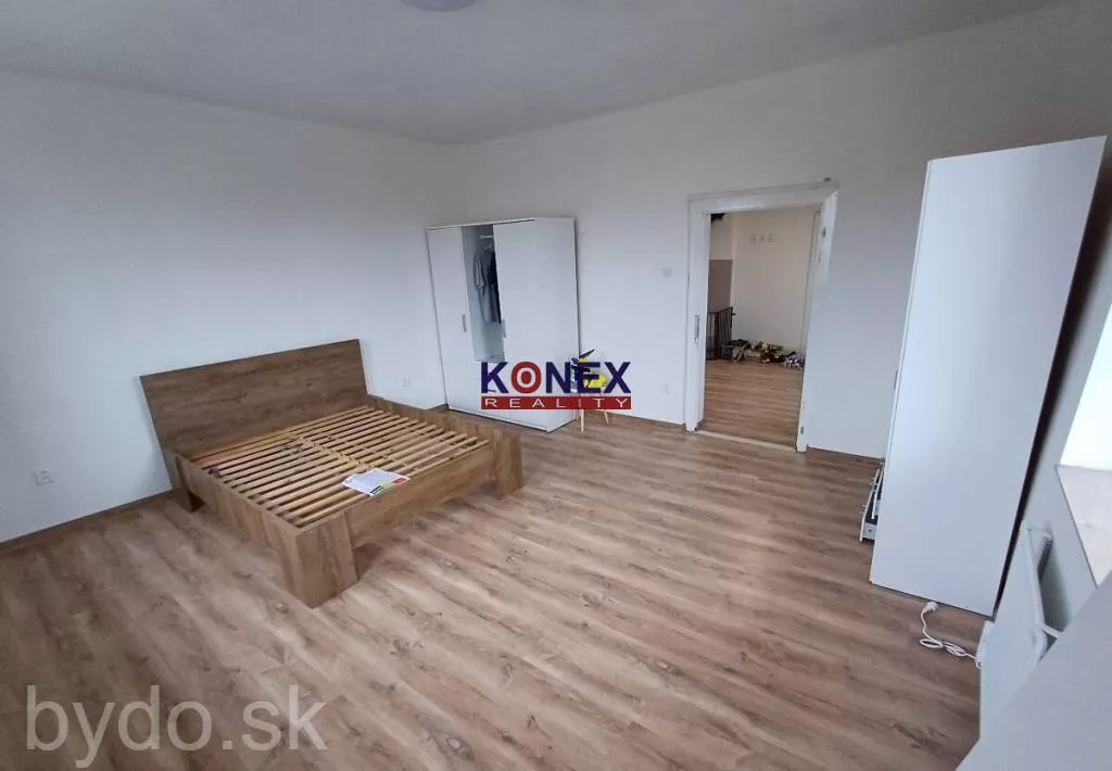 VÝHODNE - Rodinný dom v obci LIESKOVEC, 162284_1