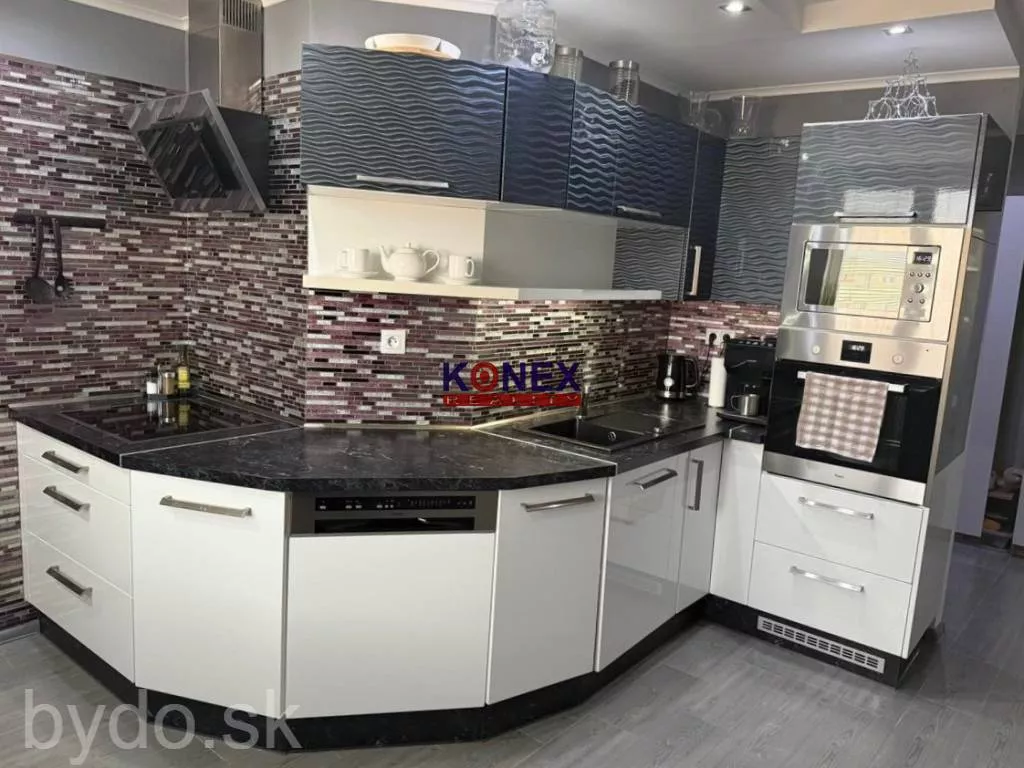 ID-3089 NA PREDAJ Moderný 3-izbový byt Sobrance – ŠKOLSKÁ, 162597_2