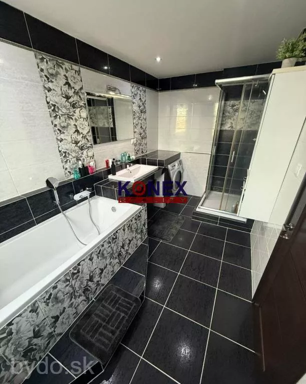 ID-3089 NA PREDAJ Moderný 3-izbový byt Sobrance – ŠKOLSKÁ, 162597_5