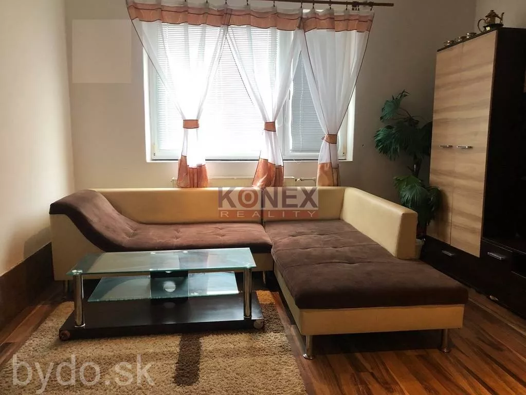 ID-3127 – Poschodový rodinný dom vo Vojčiciach, 163029_1