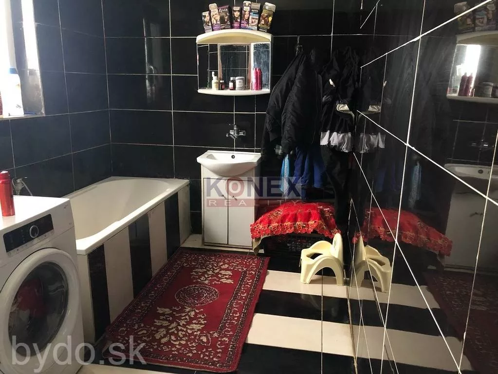 ID-3127 – Poschodový rodinný dom vo Vojčiciach, 163029_3