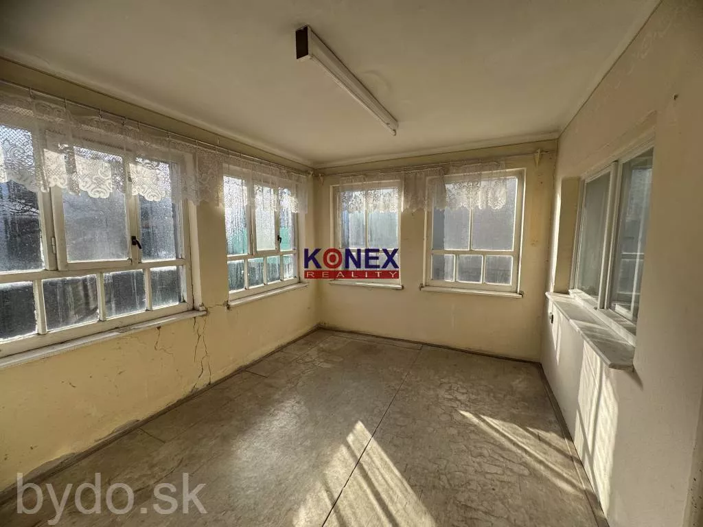 ID-3135 Nehnuteľnosť vhodná na komerčné účely - Hrádok, 163201_12