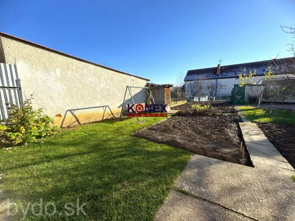 ID-3135 Nehnuteľnosť vhodná na komerčné účely - Hrádok, 163201_15