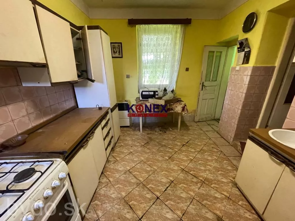 ID-3137 NA PREDAJ - Rodinný dom v obci Lekárovce, 163203_4