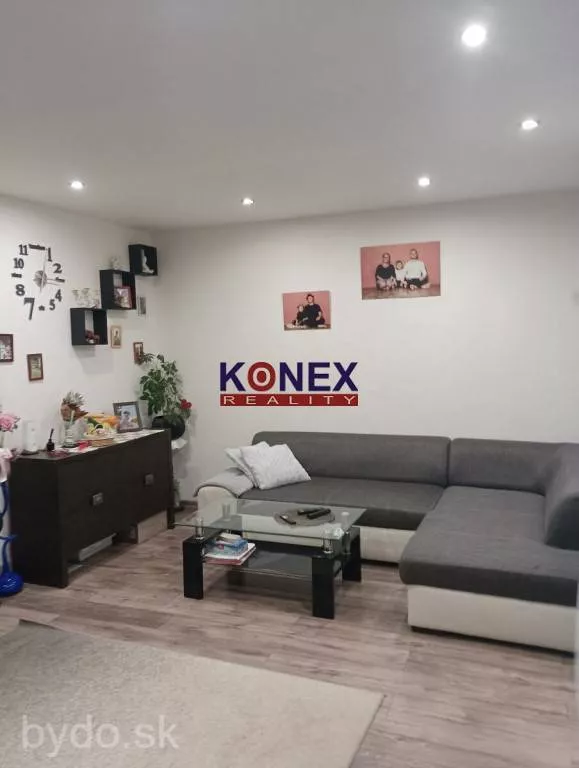 ID-3159 4-izbový byt – Komenského ul. Trebišov, 163399_0