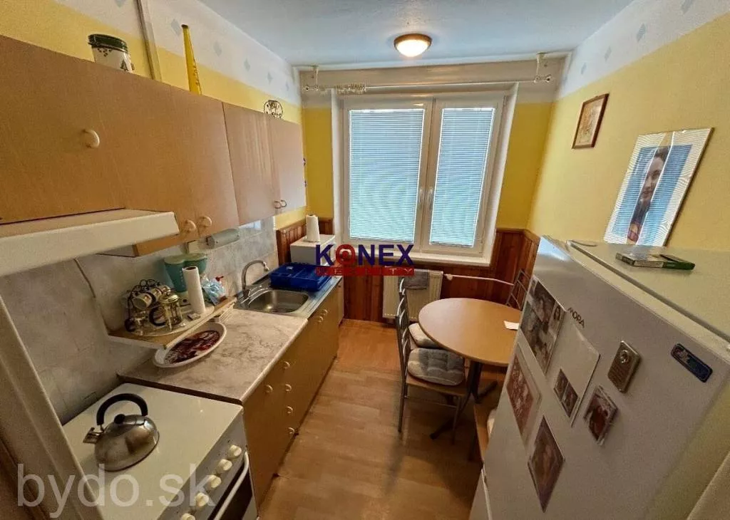 ID-3196 3-izbový byt Snina - Palárikova ul., 163625_1