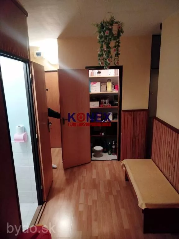 ID-3196 3-izbový byt Snina - Palárikova ul., 163625_8