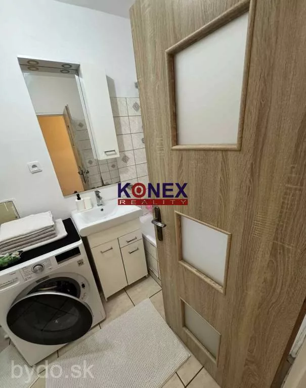 ID-3210 NA PREDAJ – 3 izbový byt Čierna nad Tisou, 163693_2