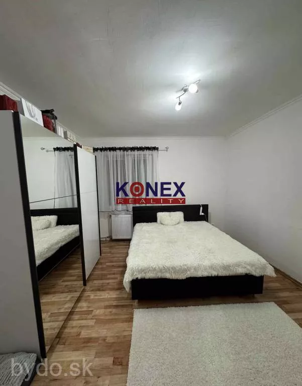 ID-3210 NA PREDAJ – 3 izbový byt Čierna nad Tisou, 163693_5