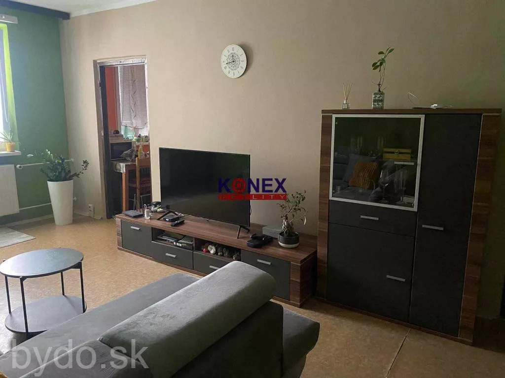 ID-3211 NA PREDAJ - 3-izbový byt Rožňava, 163696_0