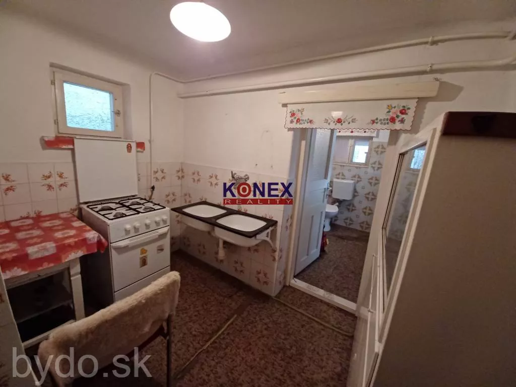 ID-3236 DVA RODINNÉ DOMY / CHALUPY – Perkupa, Maďarsko, 163825_11