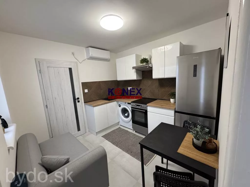 ID-3242 NA PRENÁJOM! Komplet zrenovovaný 1-izbový byt na Šírave!, 163836_3