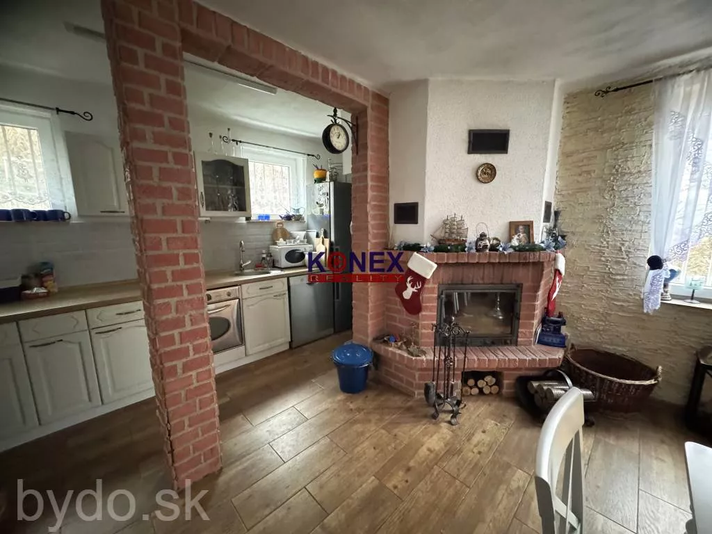 ID-3264 Murovaná dvojpodlažná chata na Šírave, 163964_1