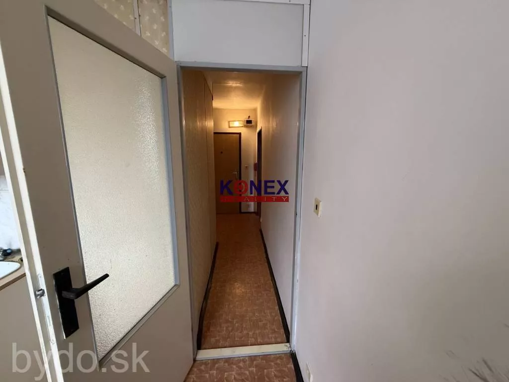 ID-3401 NA PREDAJ – 1 izbový byt s balkónom - MICHALOVCE, 177330_4