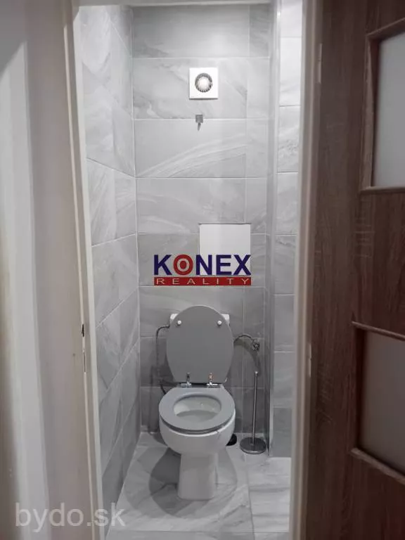 ID-3415 ZREKONŠTRUOVANÝ 2-IZBOVÝ BYT STRÁŽSKE, 177485_8
