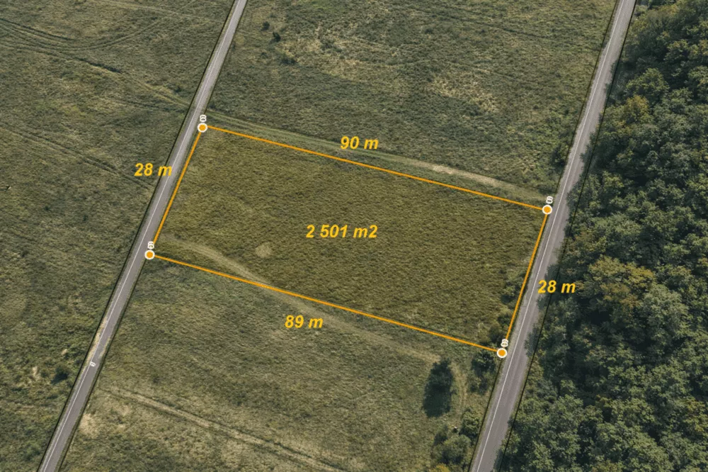 ID-3477  Rozľahlý pozemok v obci Zemplínske Hámre – 2 501 m², 177854_0