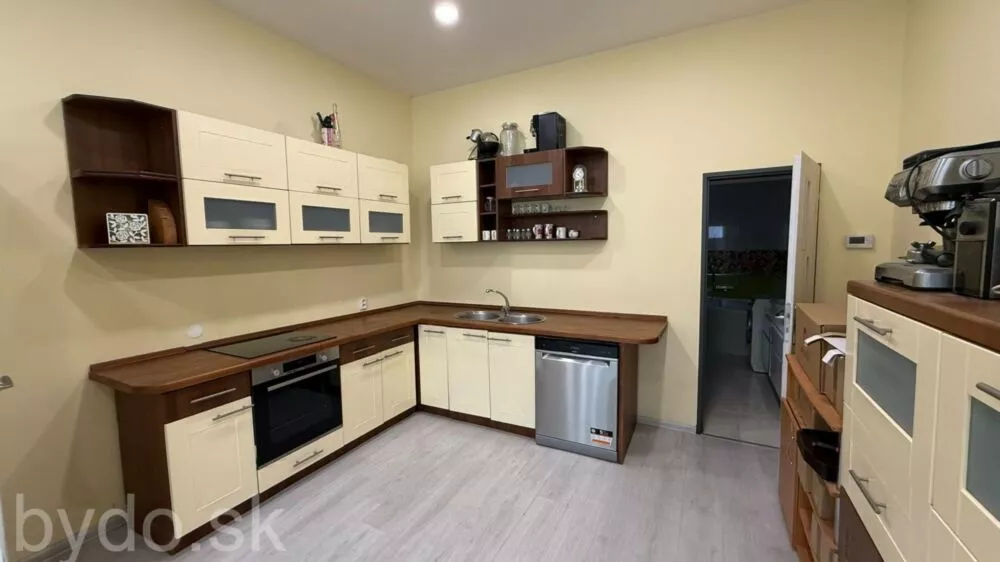 ID-3511 NA PREDAJ - Komerčný objekt MICHALOVCE!, 178060_6