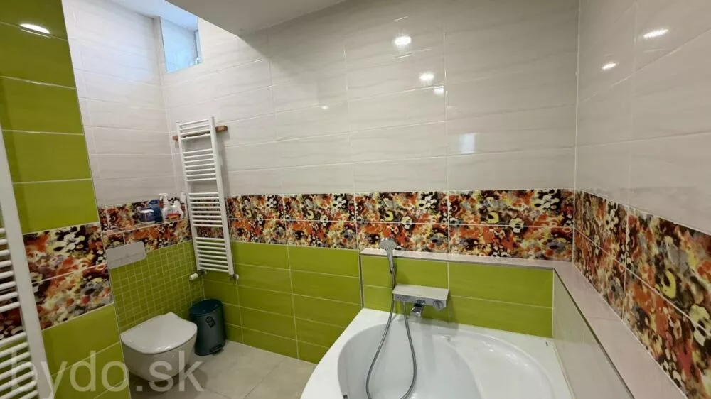 ID-3511 NA PREDAJ - Komerčný objekt MICHALOVCE!, 178060_9