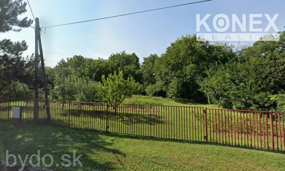 ID-3568 POZEMOK na výstavbu domu – VEĽKÉ KAPUŠANY, 178254_0