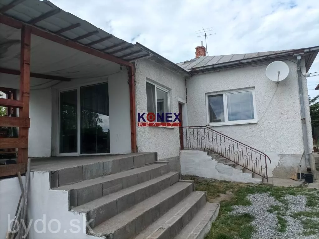 ID-3657 NA PREDAJ! Poschodový štvorec v Sečovciach, 178785_1