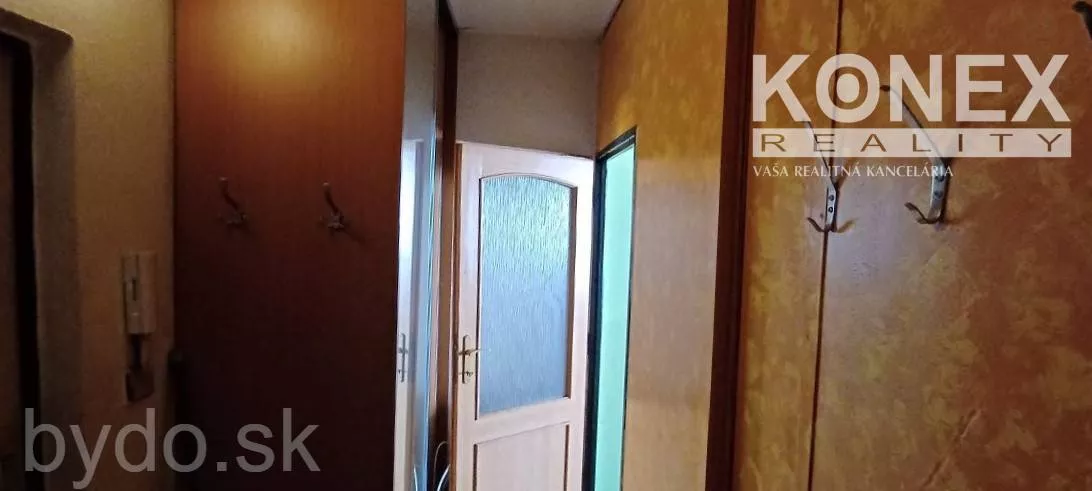 ID-3721 NA PREDAJ – GARSÓNKA – HUMENNÉ, 179231_4