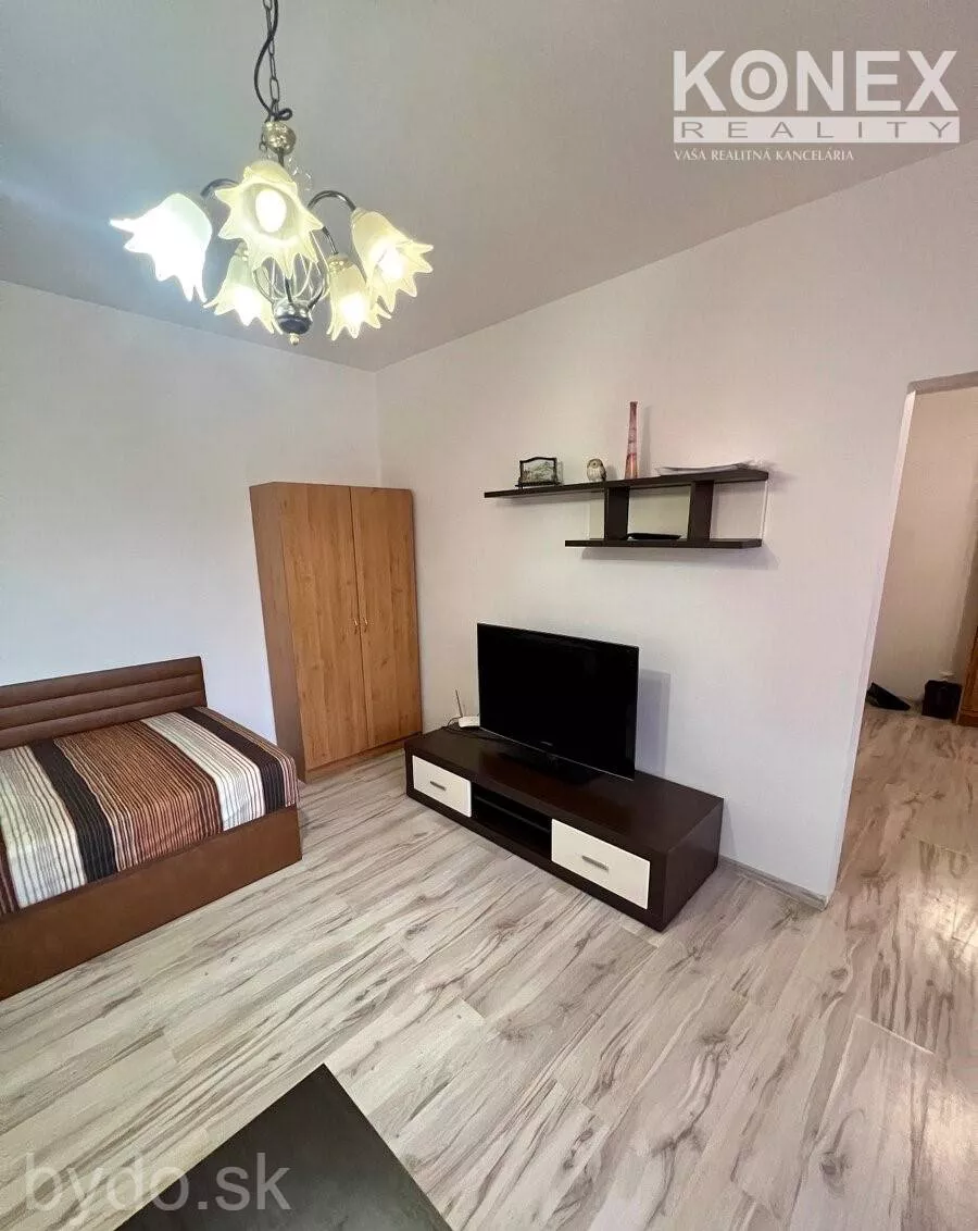 ID-3697 NA PREDAJ 1-izbový byt MICHALOVCE, 179025_1