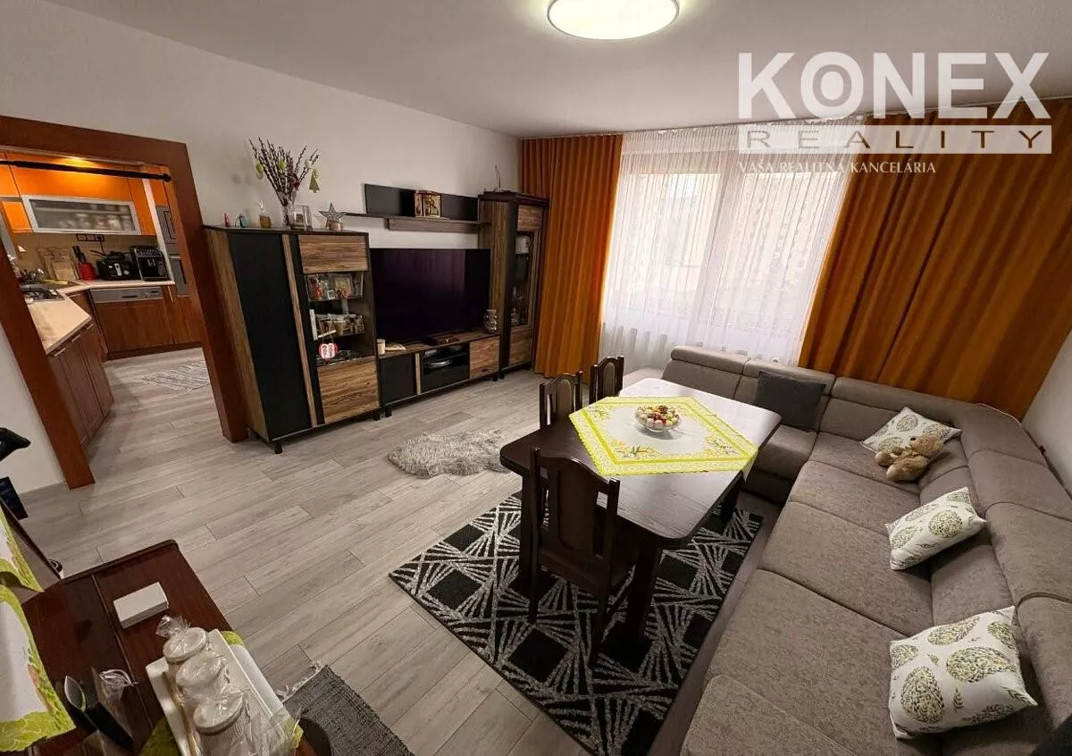 ID-3788 Zrekonštruovaný 3-izbový byt SNINA – Komenského ul., 179440_5