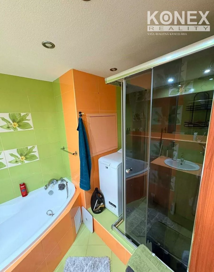 ID-3788 Zrekonštruovaný 3-izbový byt SNINA – Komenského ul., 179440_10