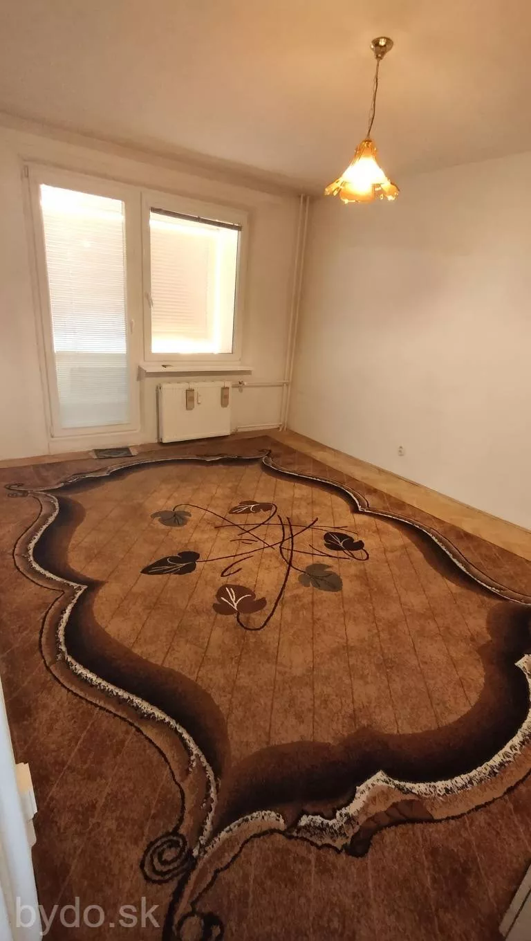 3 izbový byt na predaj 87m2, Nábrežie sv. Cyrila, Prievidza, 180365_1