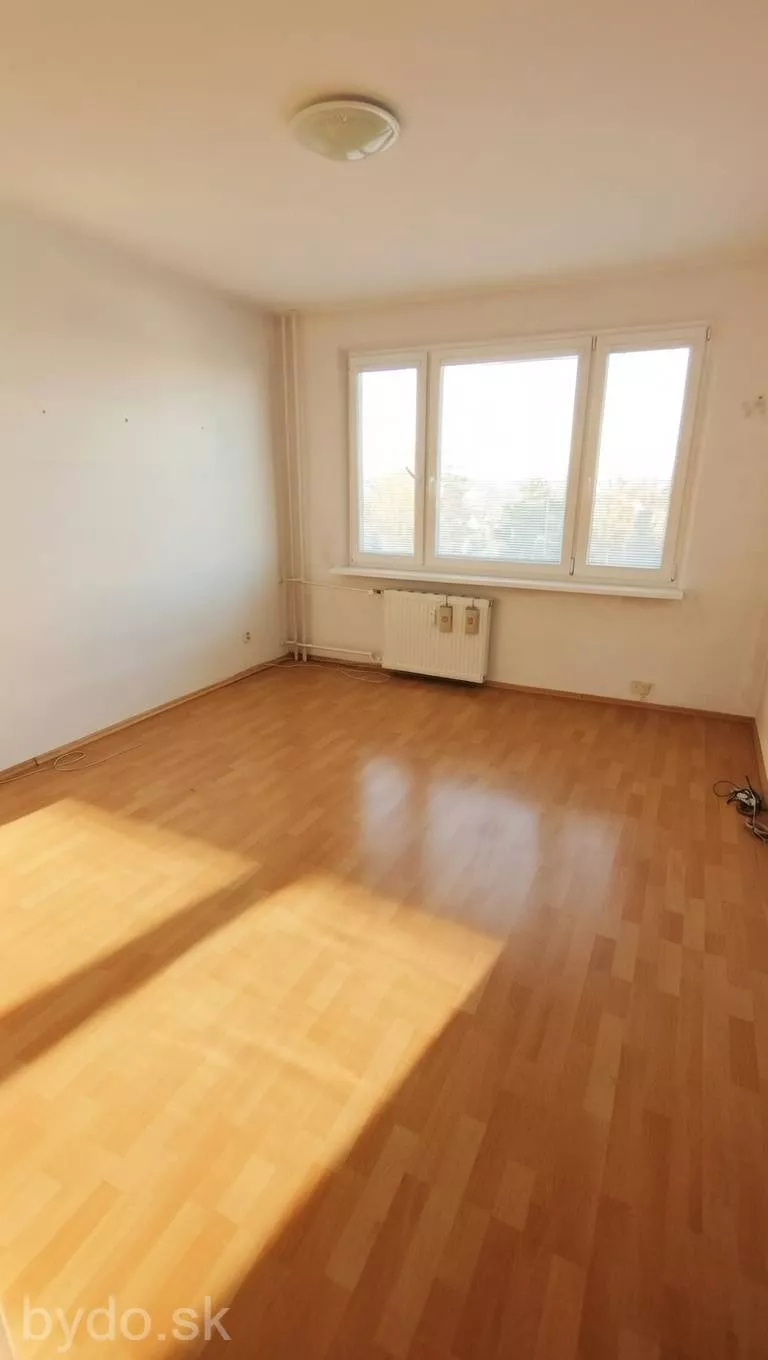 3 izbový byt na predaj 87m2, Nábrežie sv. Cyrila, Prievidza, 180365_3