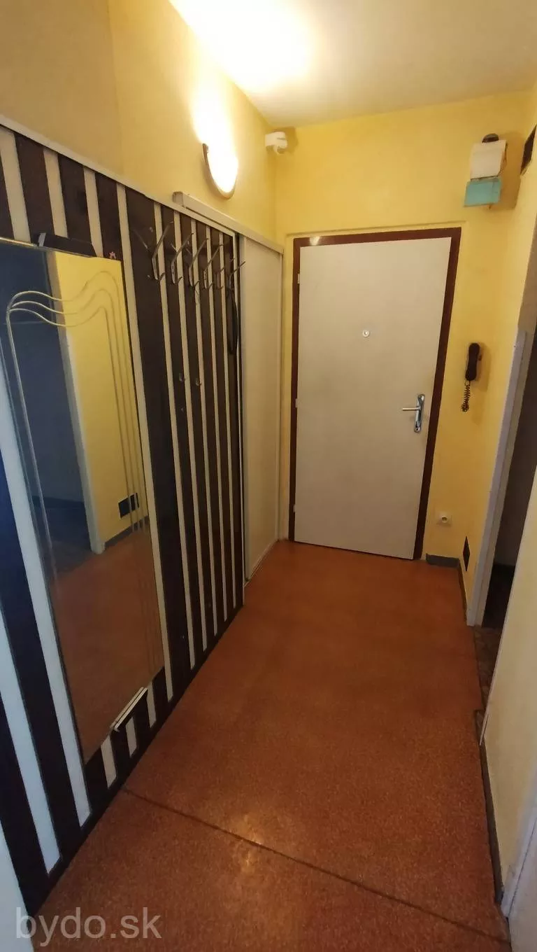 3 izbový byt na predaj 87m2, Nábrežie sv. Cyrila, Prievidza, 180365_11