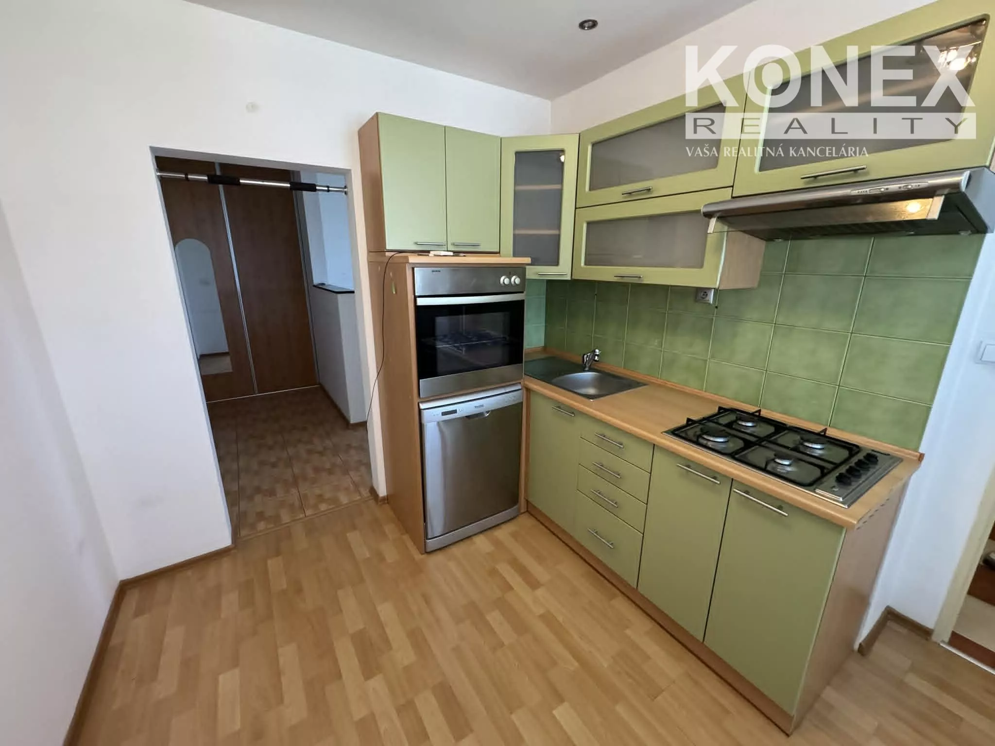 ID-3960 NA PREDAJ 2-izbový byt s balkónom NAD LABORCOM, 180902_0