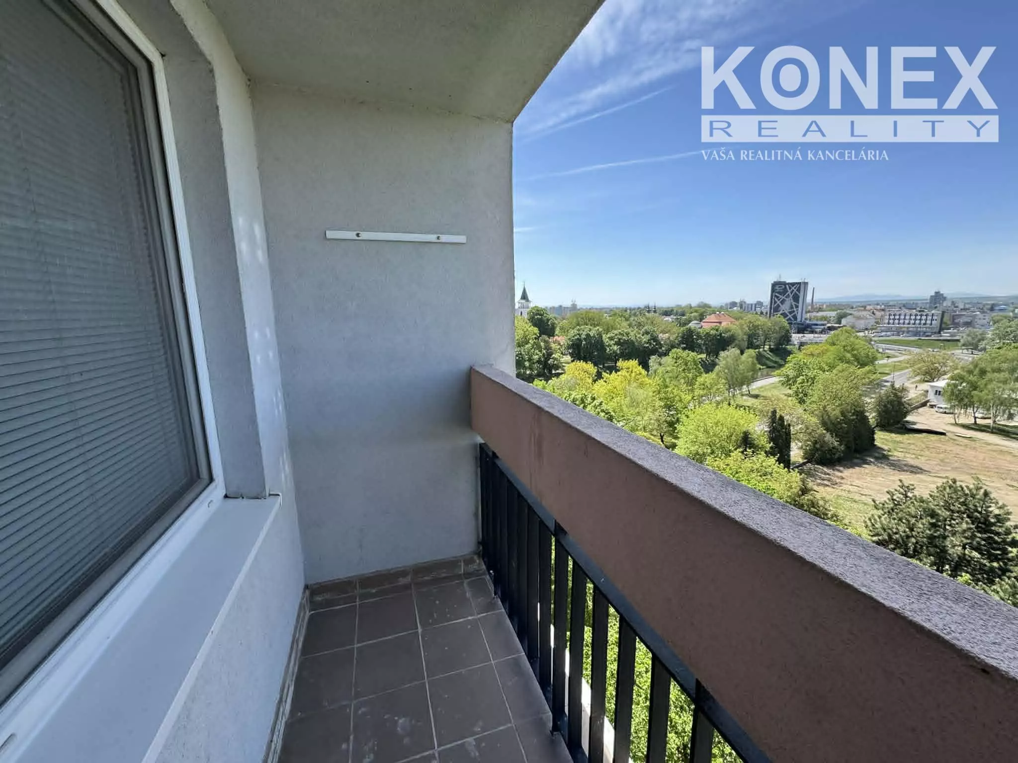 ID-3960 NA PREDAJ 2-izbový byt s balkónom NAD LABORCOM, 180902_3