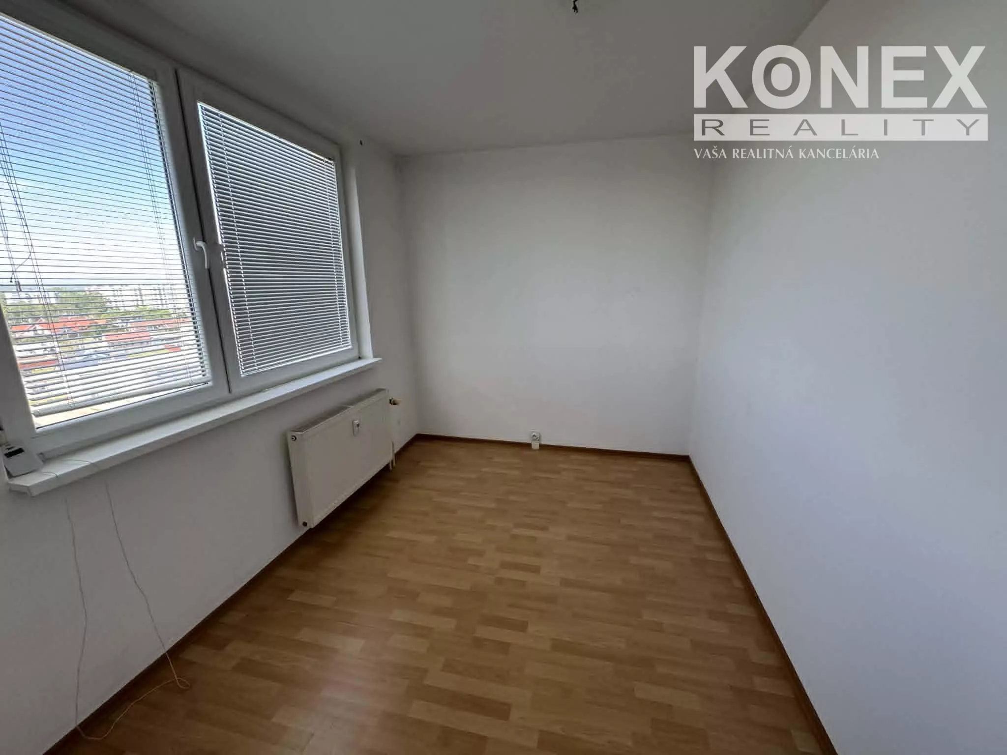 ID-3960 NA PREDAJ 2-izbový byt s balkónom NAD LABORCOM, 180902_4