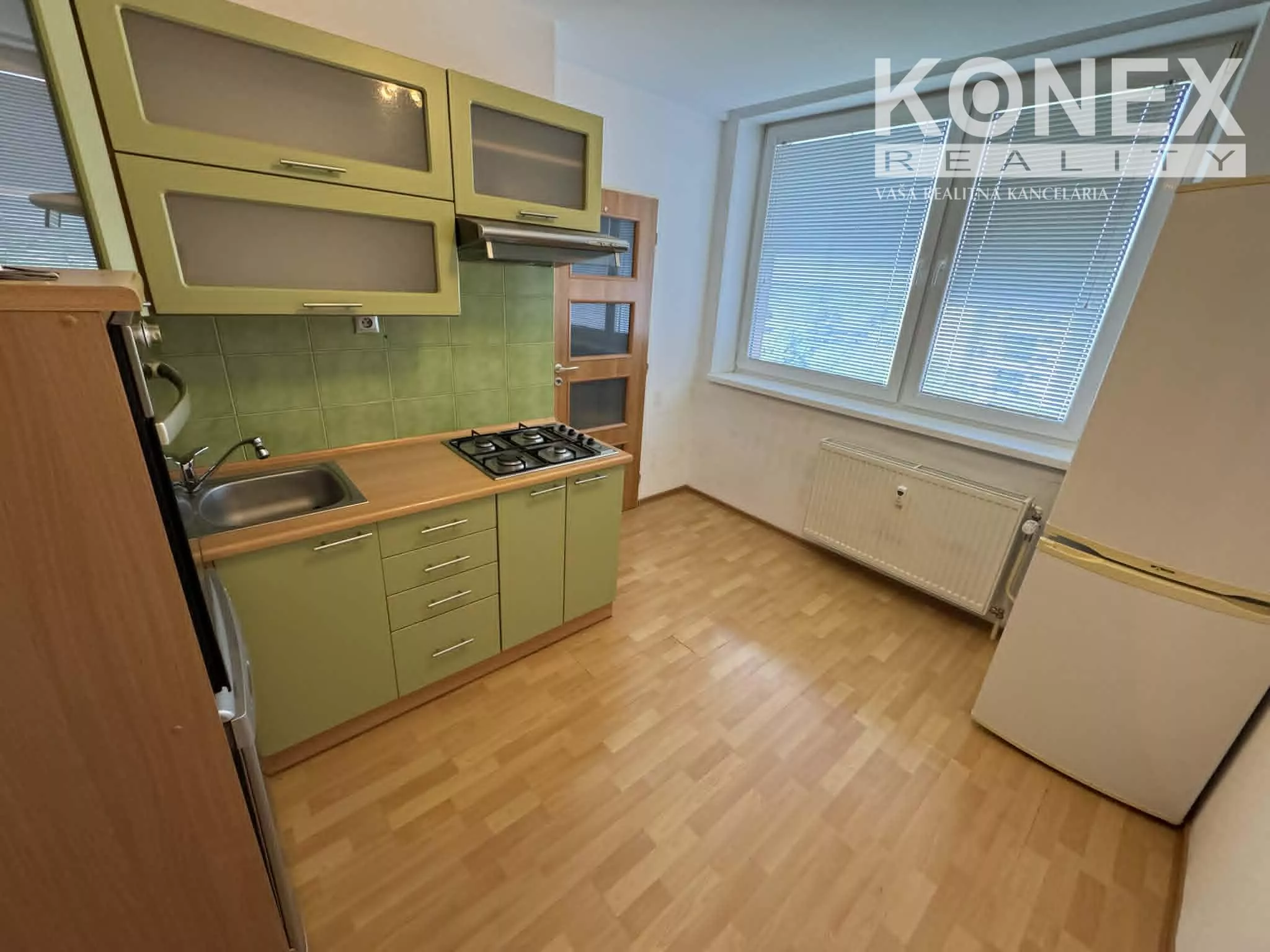 ID-3960 NA PREDAJ 2-izbový byt s balkónom NAD LABORCOM, 180902_10